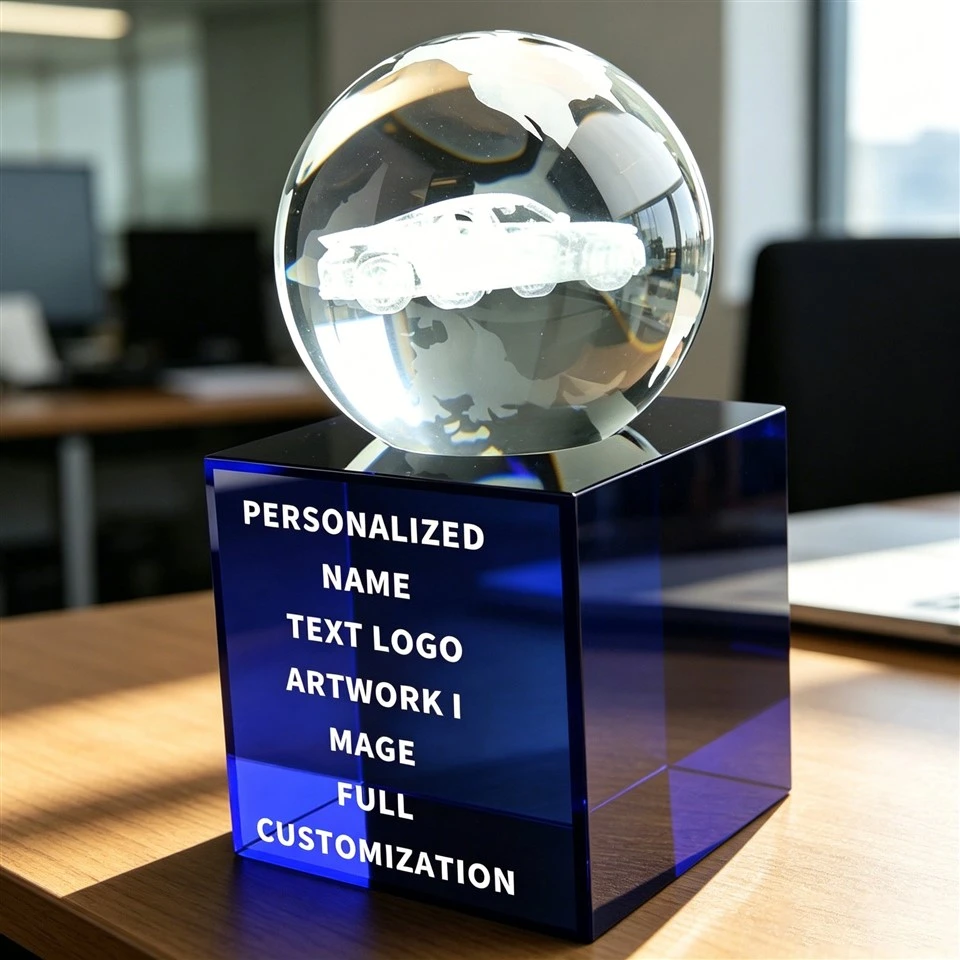 Bol 3D-auto gesneden kristallen trofee met blauwe basis